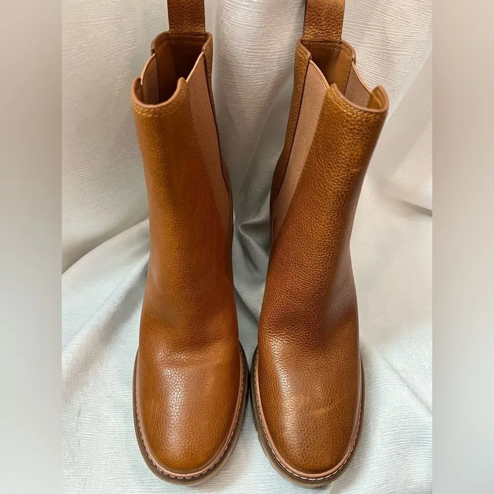 Tory Burch Leather Heeled CARSON LUG SOLE ANKLE BOOTS in Toasted Caramel